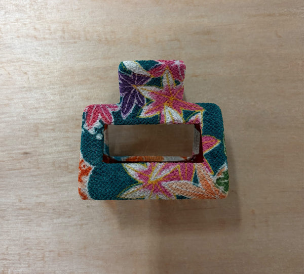 Square box claw - grey/teal