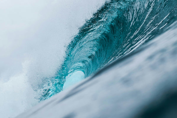 Crashing Blue Wave | Photographed by Jeremy Bishop
