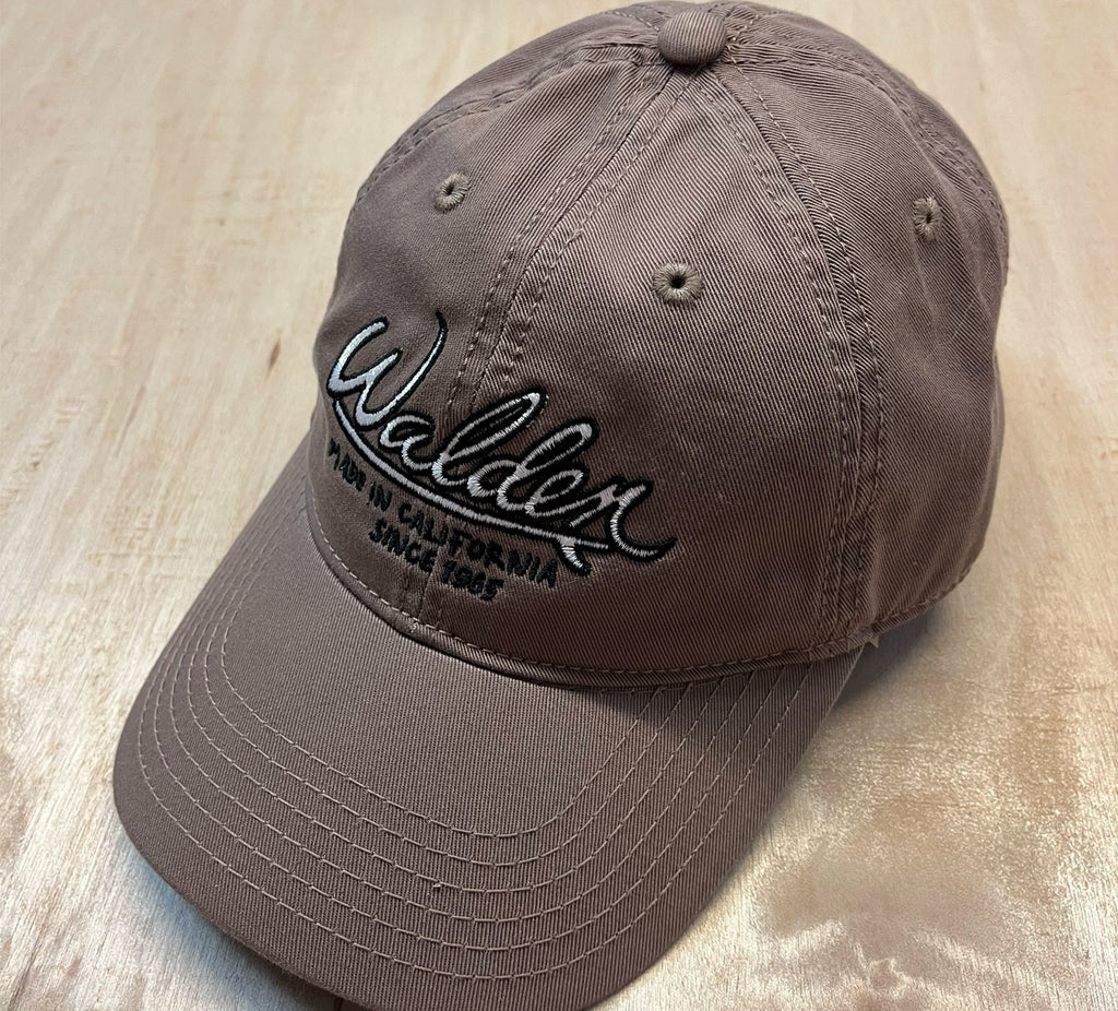 Scripted hat - Brown