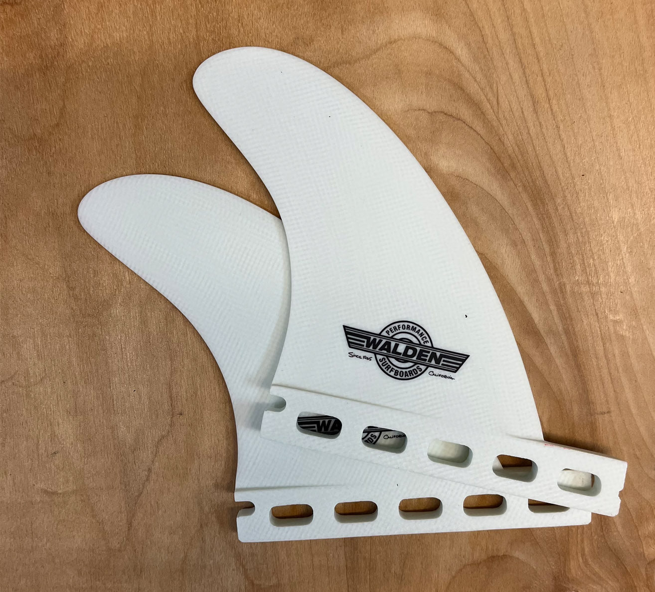 Glass Futures side fins white Walden Surfboards